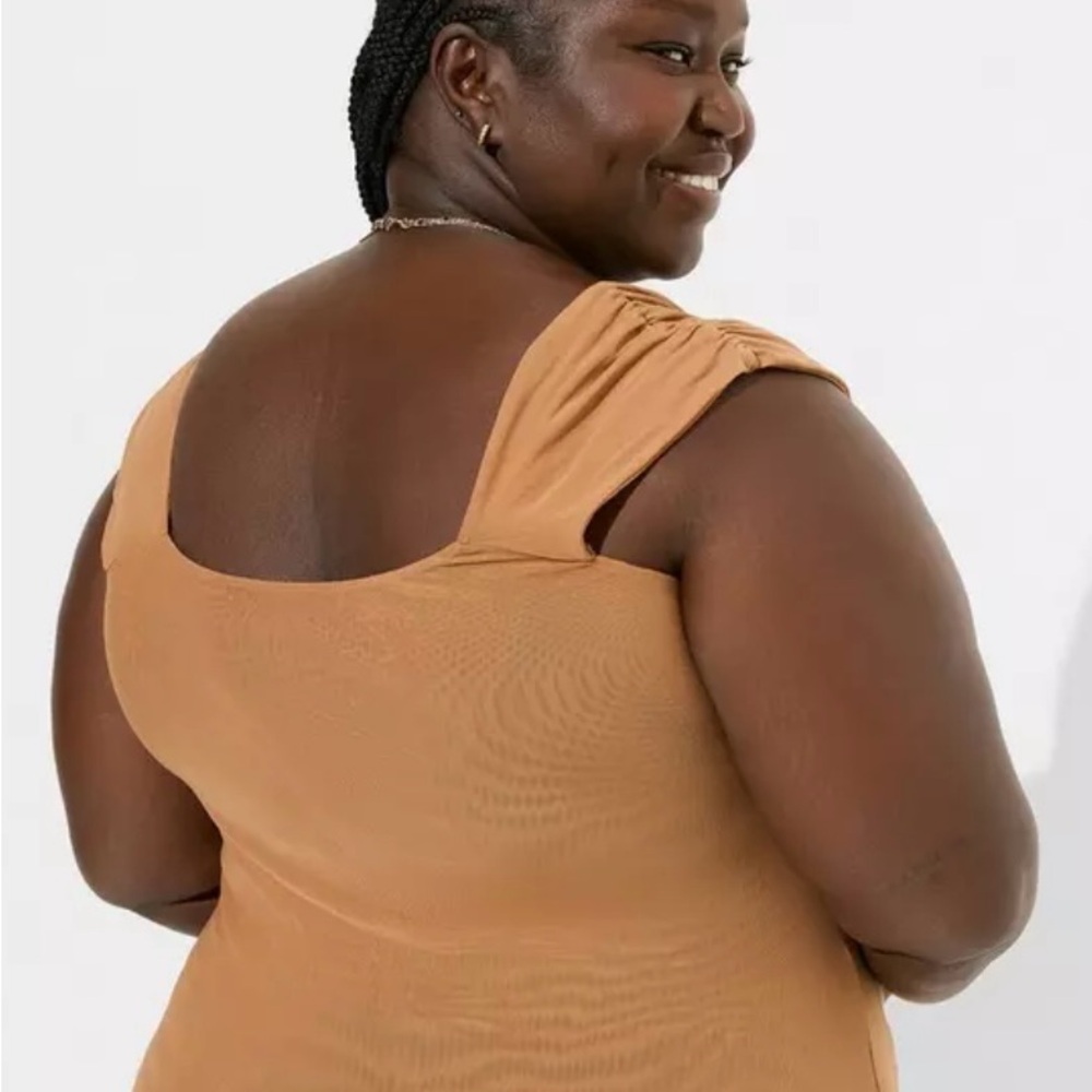 Torrid Mesh Ruched Tank - Picture 3 of 5